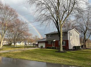 4113 Hermits Ln, Crown Point, IN 46307