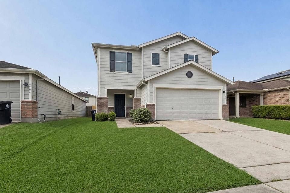 1st image of 2702 Skyview Knoll Ct