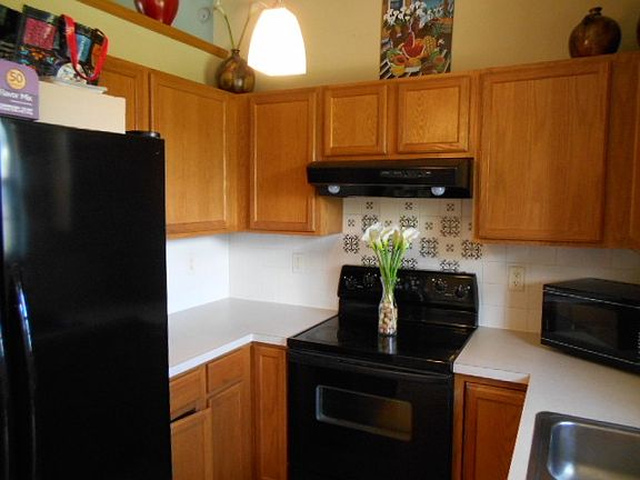 3rd image of 3112 W Sunnybrook Ln