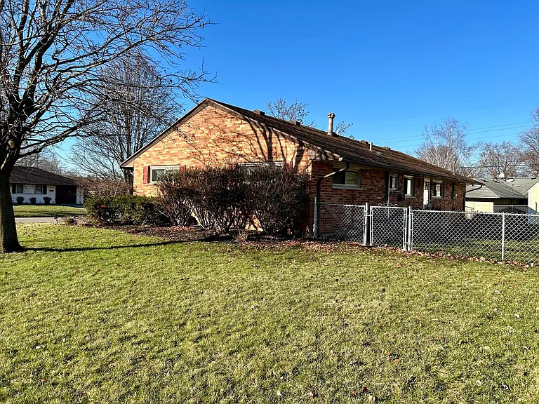 3928 Elmira Dr — Photo 25