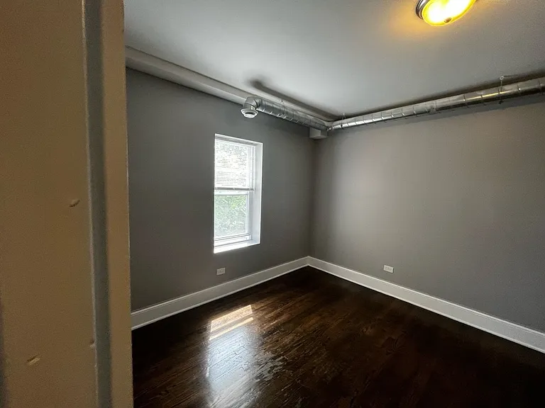 7511 S Yale Ave — Photo 14
