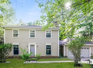 3049 Heathcroft Ct, Charlotte, NC 28269