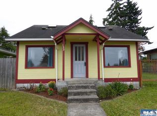 132 E 11th St, Port Angeles, WA 98362