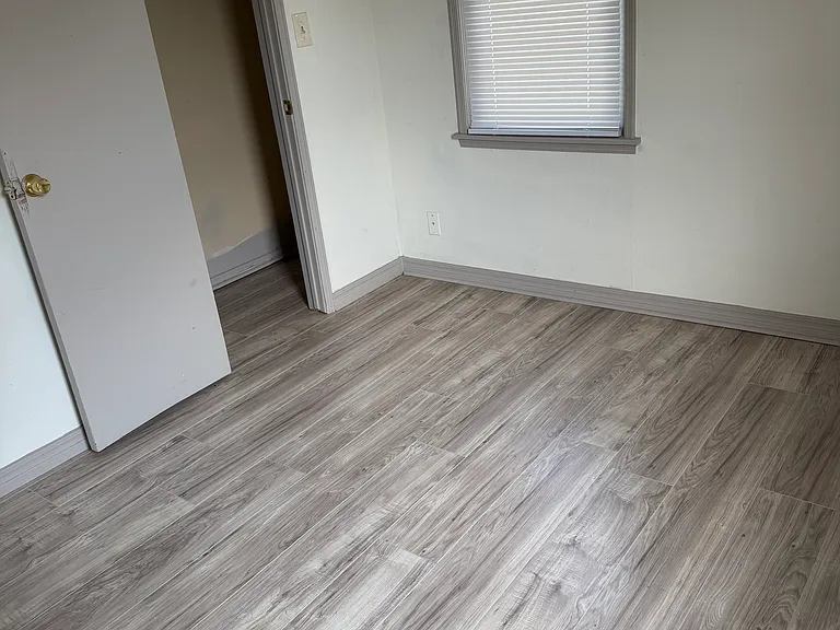 1129 SE 20th St — Photo 5