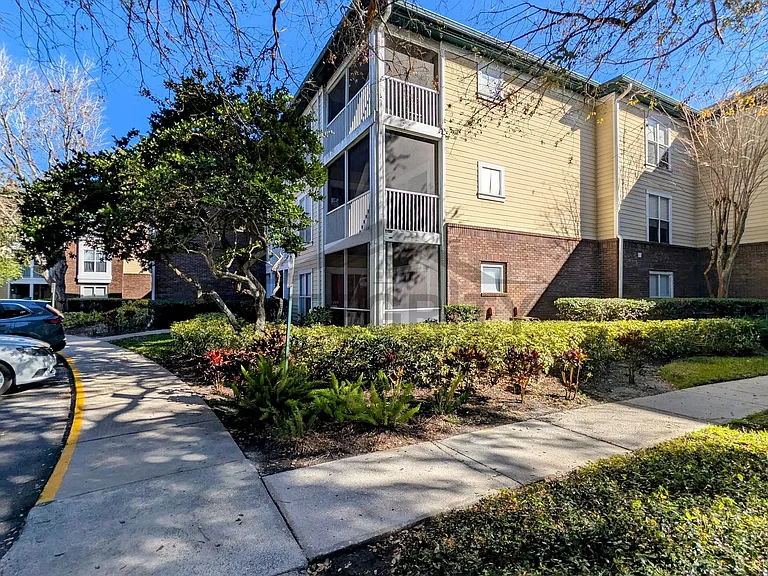 10024 Strafford Oak Ct #804 — Photo 1