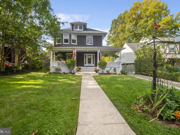 708 Hunting Pl, Baltimore, MD 21229
