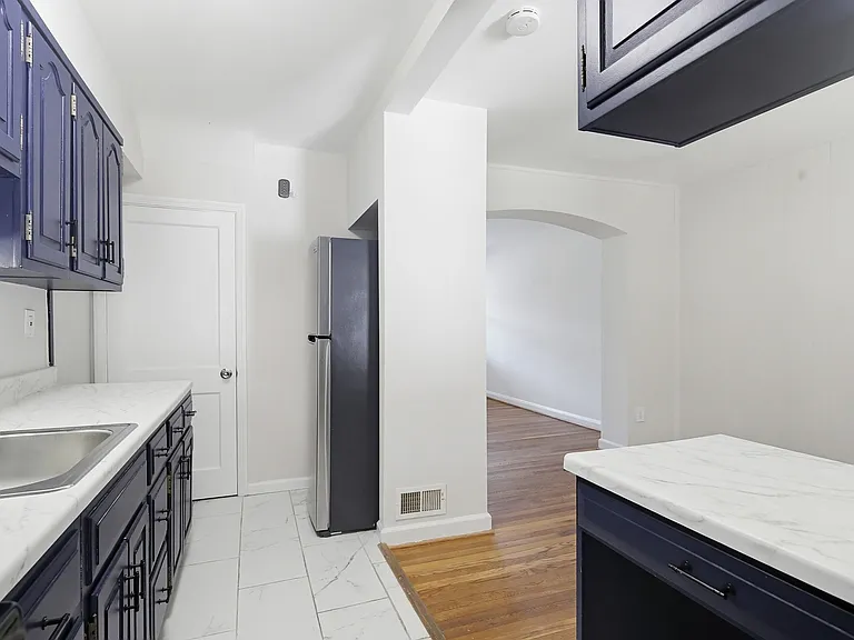 7536 Westfield Rd — Photo 13
