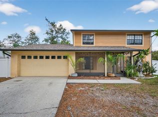 520 Wynnwood Dr, Brandon, FL 33511