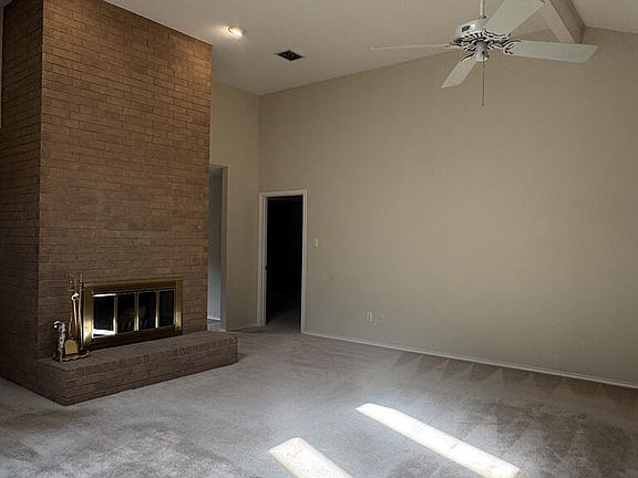 3rd image of 2604 Caldera Dr