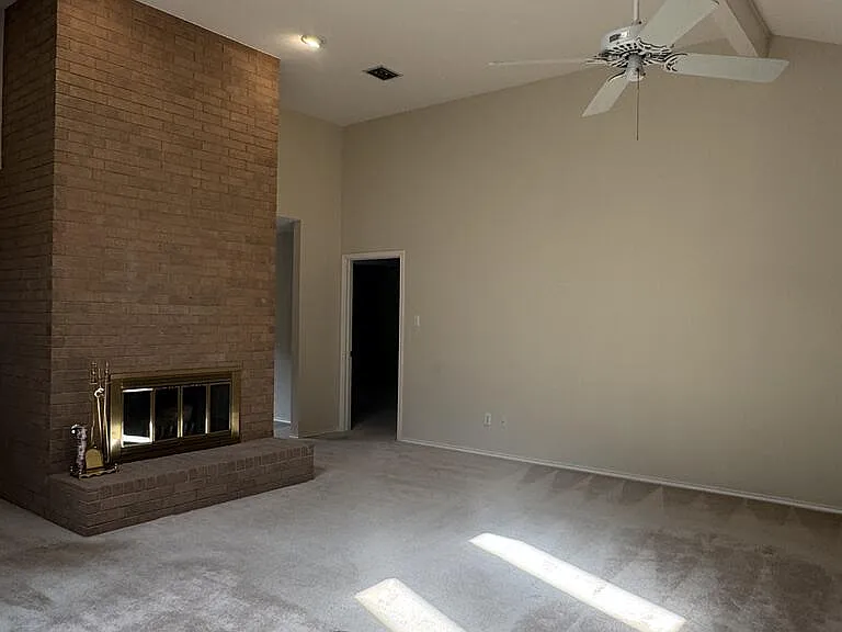 2604 Caldera Dr — Photo 3