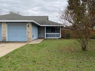 905 Country Aire Dr #B, Round Rock, TX 78664