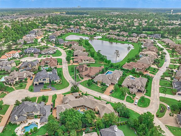 5th image of 24803 Pearl Crest Ln