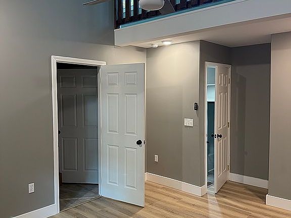 5th image of 304 Coffee Dr