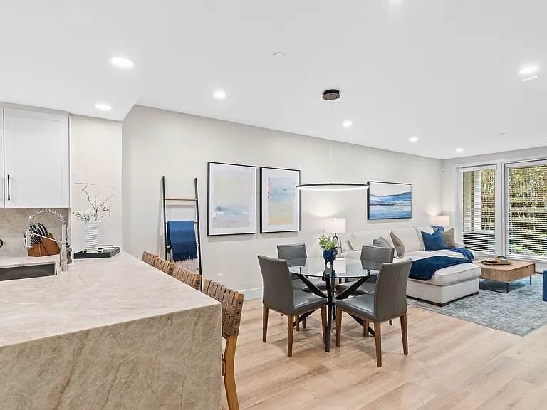 5410 La Jolla Blvd #A108 — Photo 12