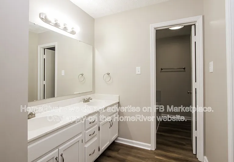 1615 Beckenbauer Way — Photo 9