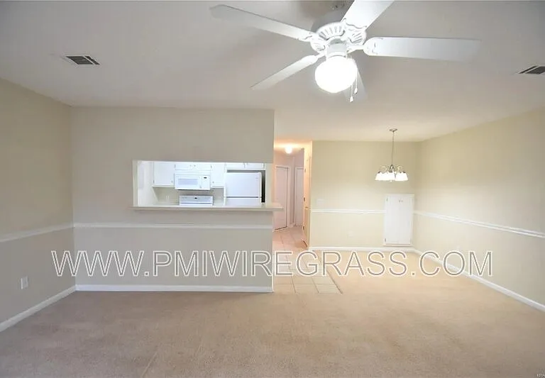 177 N Springview Dr — Photo 10
