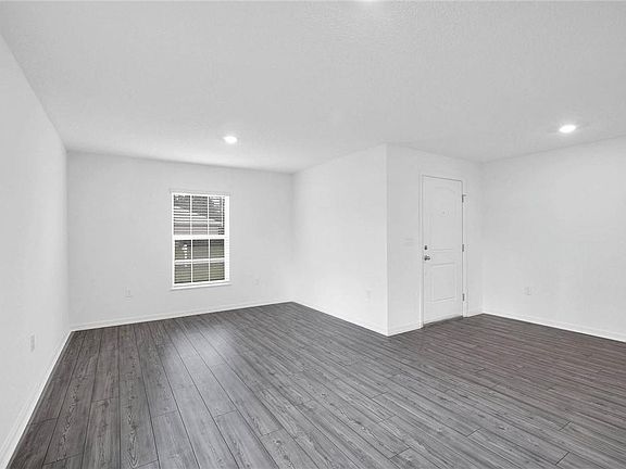 2nd image of 526 NW Azine Avenue