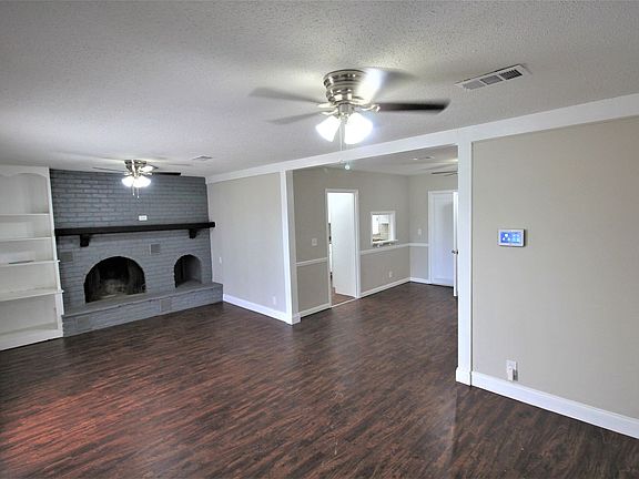 3rd image of 3300 Lockwood Ct SW