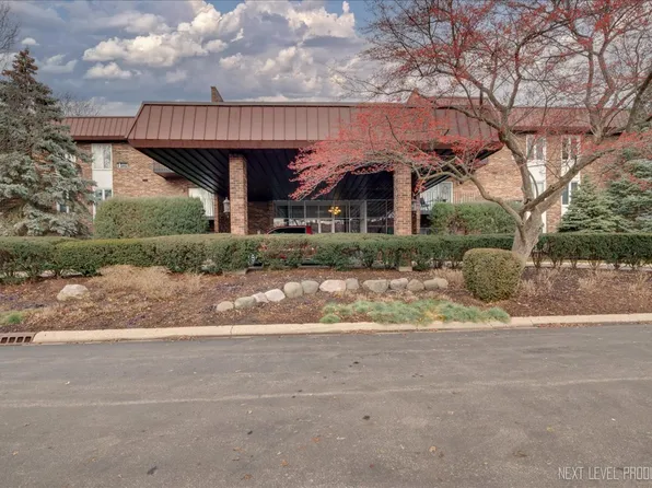 1049 W Ogden Ave APT 305, Naperville, IL 60563