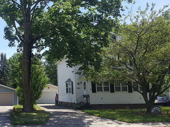 2nd image of 1344 East Ave