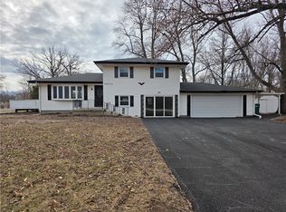 2505 W Saint Louis Bridge Rd, Decatur, IL 62521