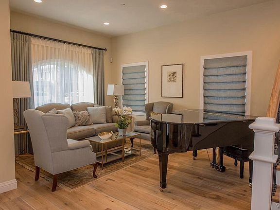 4th image of 4046 Mariner Cir