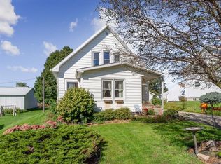 204 Prospect St NW, Blairstown, IA 52209