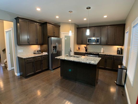 2nd image of 180 Heritage Dr