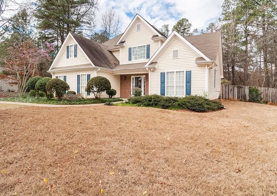 1st image of 600 Woods Way