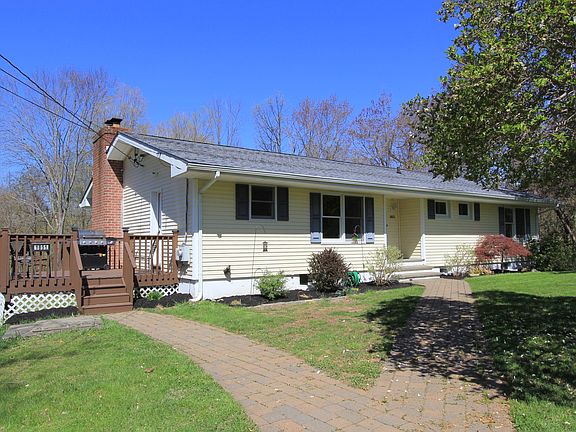 4th image of 1851 Morningview Dr