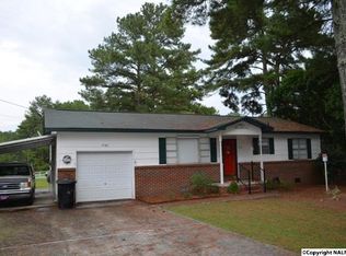 1700 Elwyn Ave, Gadsden, AL 35904