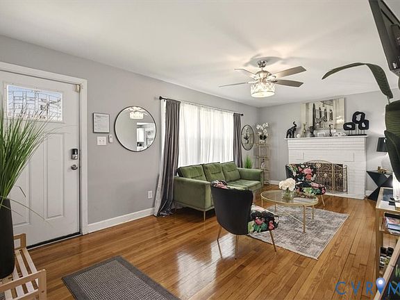 3rd image of 400 W 29th St