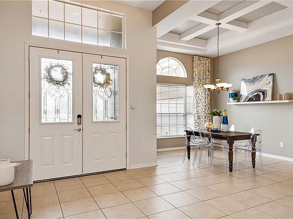 3rd image of 6232 Hedgesparrows Ln