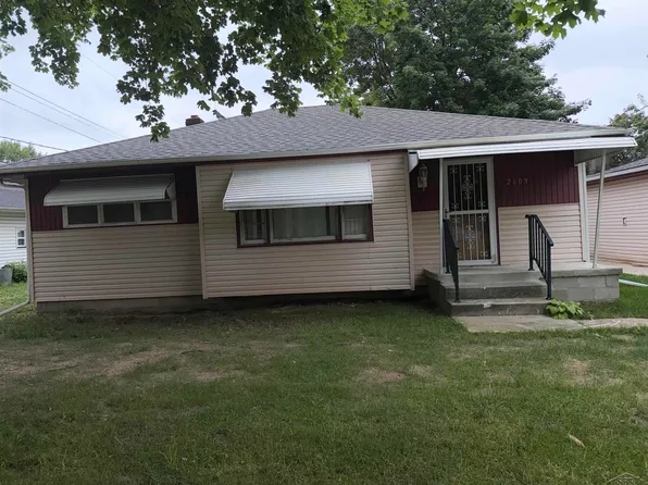 2609 S Outer Dr, Saginaw, MI 48601