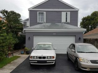 241 SW 159th Way, Sunrise, FL 33326