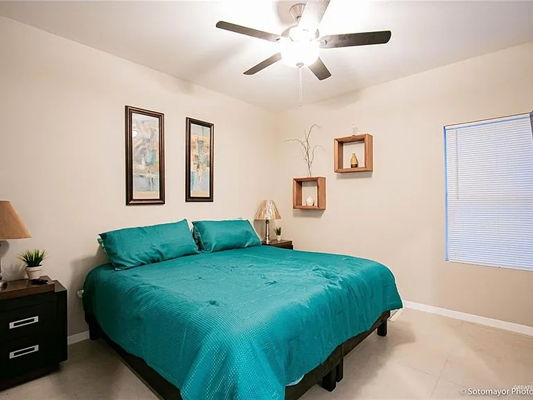 5609 Swallow Ave #2 — Photo 9