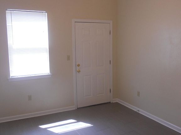 3rd image of 3726 S Galvez St