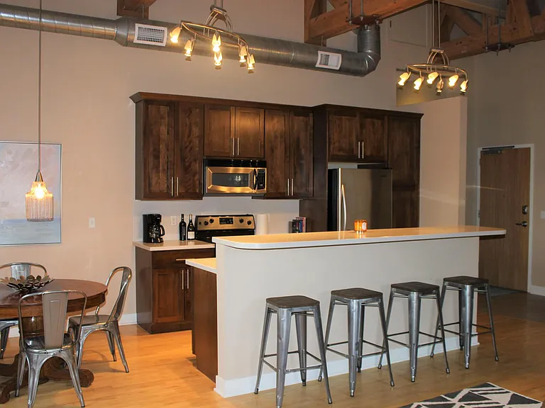 17 S 2nd St #3 — Photo 6