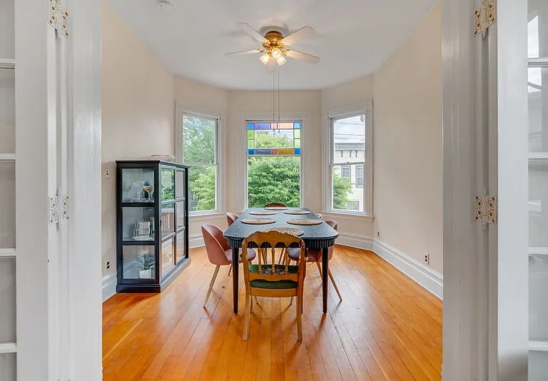 14 SW Whitaker St — Photo 7