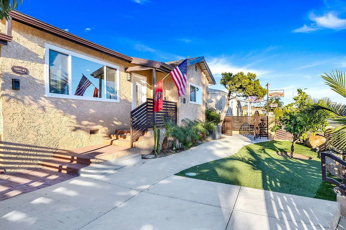 6240 University Ave — Photo 4