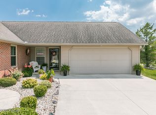 3748 Yale Ave, Lima, OH 45804