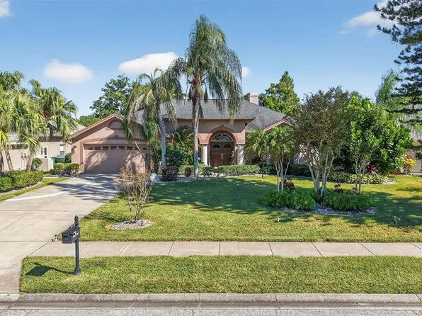 207 Hancock Ct, Safety Harbor, FL 34695