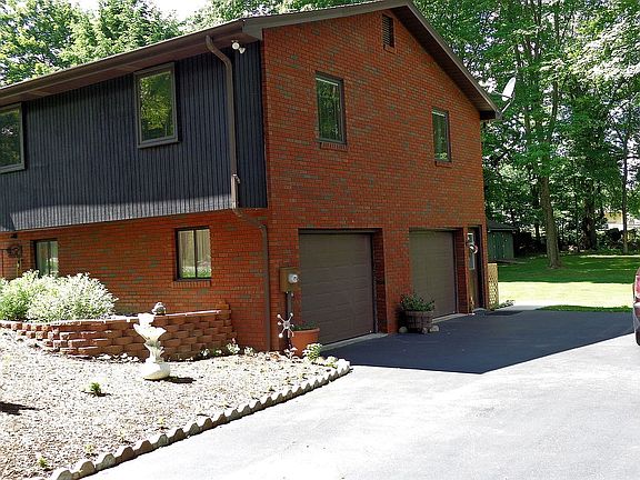 4th image of 110 Winterwood Dr
