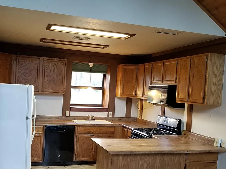914 W Navajo Ln — Photo 10
