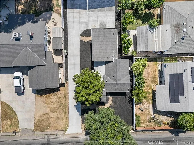 8510 Wilbur Ave — Photo 11