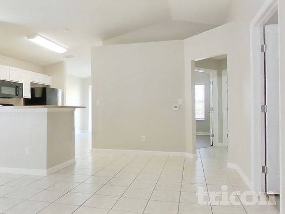5th image of 3146 Boynton Dr