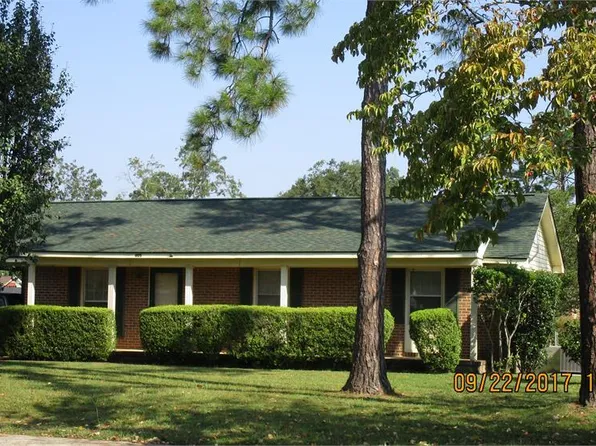 405 Holly Dr, Albany, GA 31705