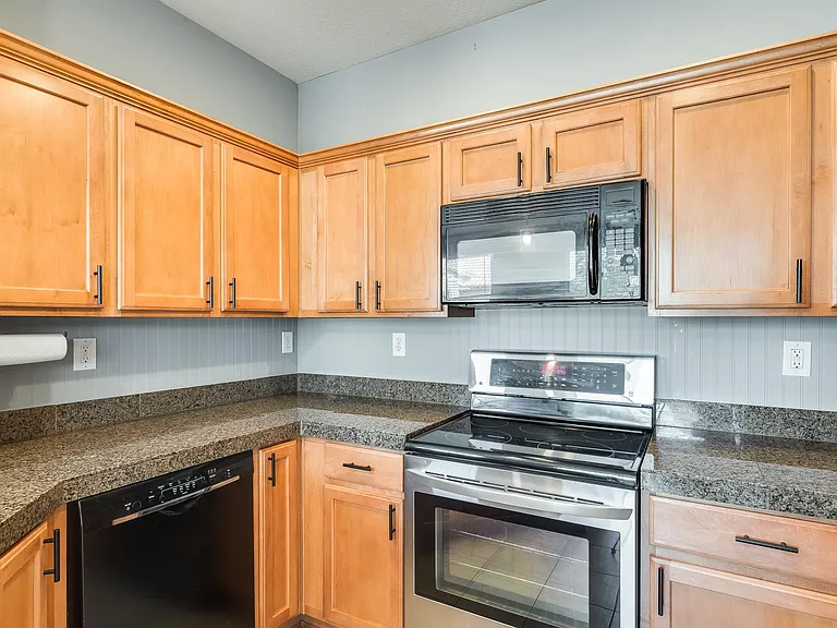 39534 N Bent Creek Ct — Photo 13
