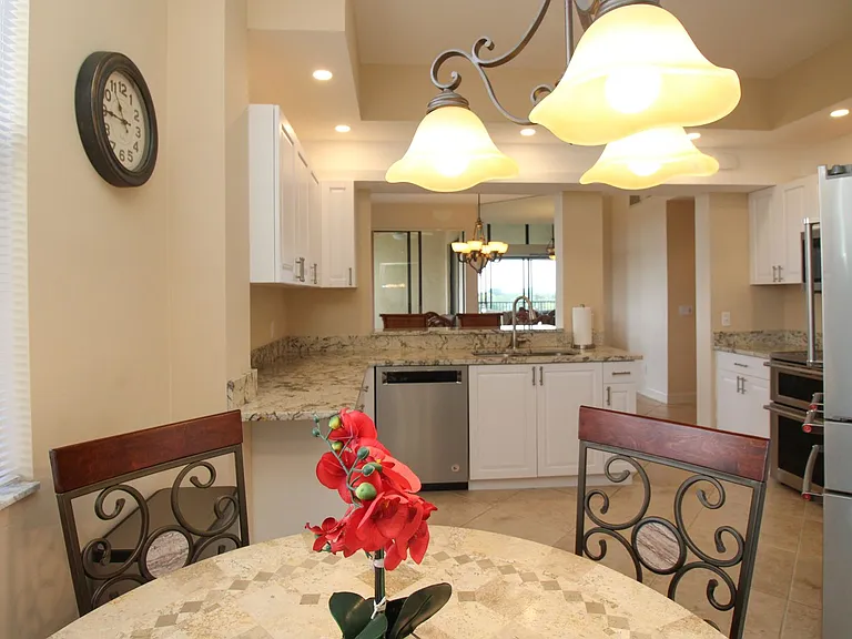 7024 Pelican Bay Blvd #F-504 — Photo 34