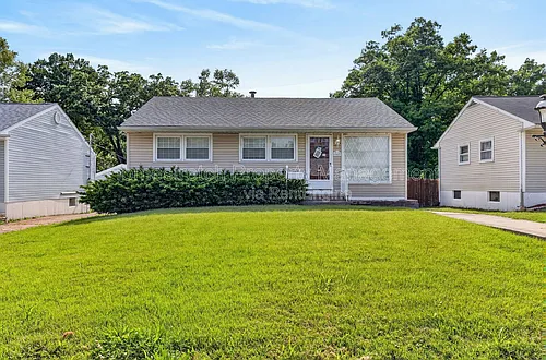 10527 Prestwick Dr Photo 1